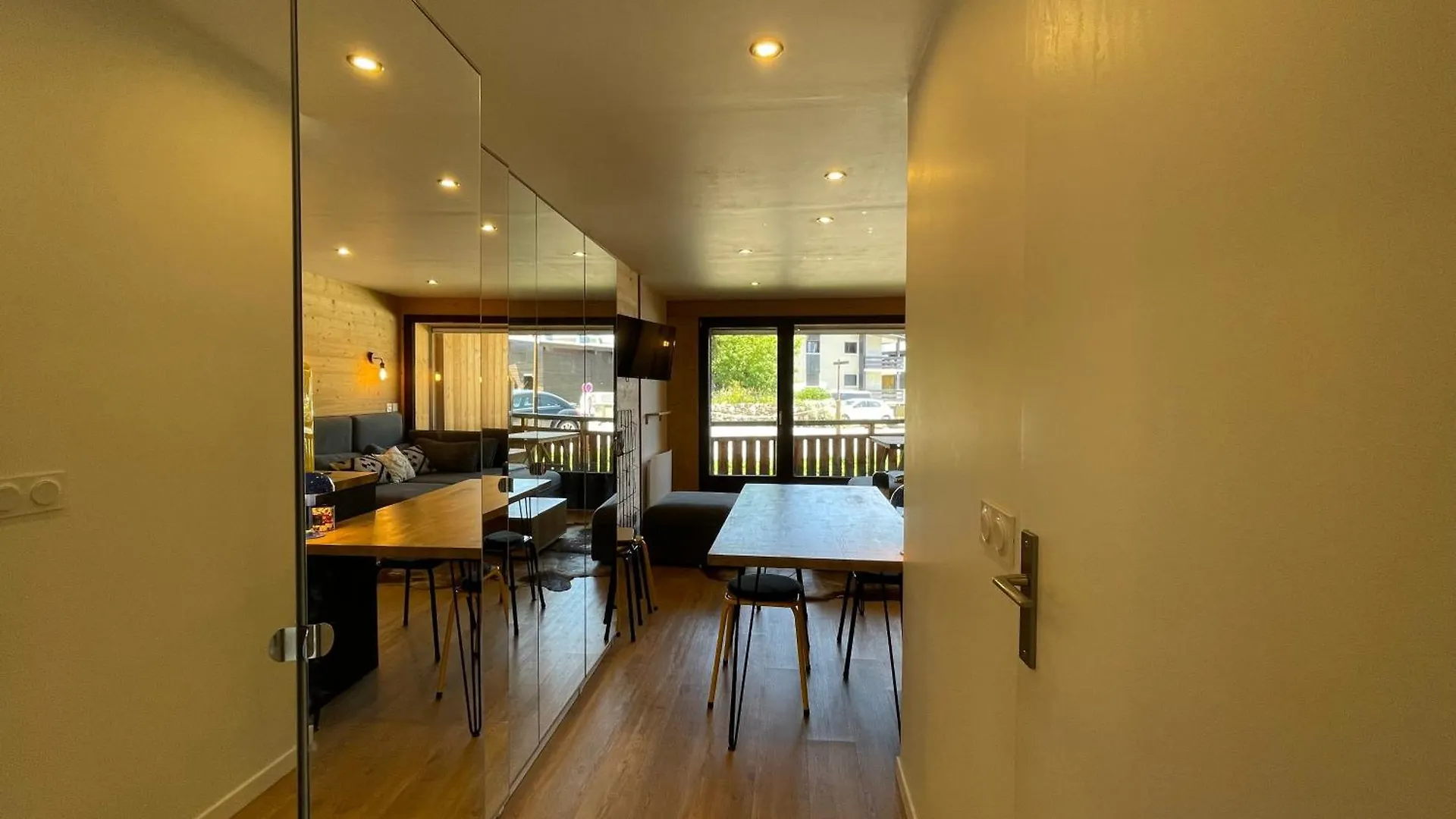 Apartment Homency - Residence La Meije 5 Alpe d'Huez